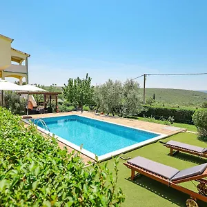 https://gale-vila.hotelinzadar.com